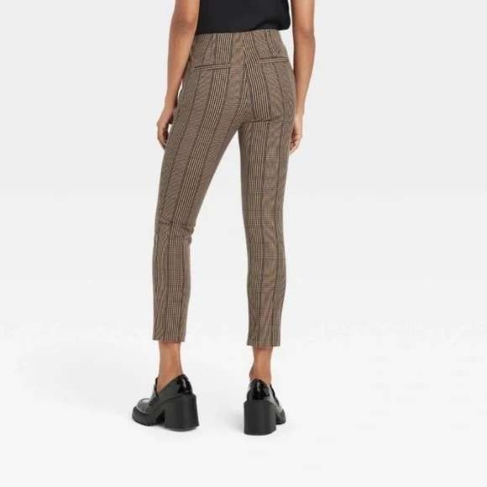 A‎ New Day Women's Brown Black Striped Pleated Stretch Pants Size 8